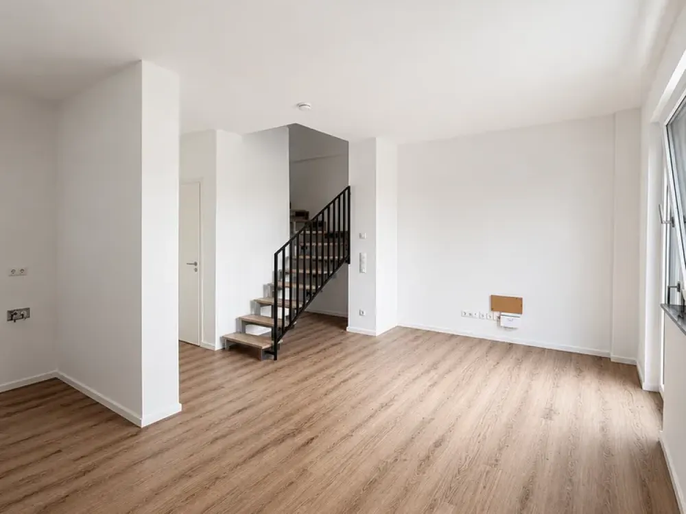 *TOP* 3-Zimmer Maisonette-Neubauwohnung mit Balkon und Dachterrasse und Stellplatz