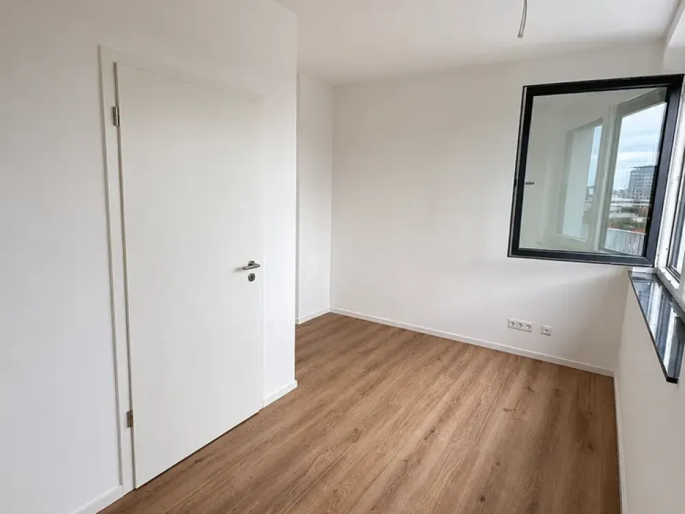 *TOP* 3-Zimmer Maisonette-Neubauwohnung mit Balkon und Dachterrasse und Stellplatz