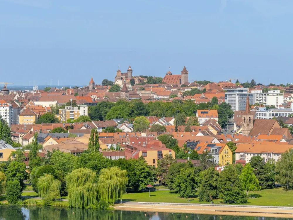 Helle 1-Zimmer-Wohnung mit traumhafter Aussicht