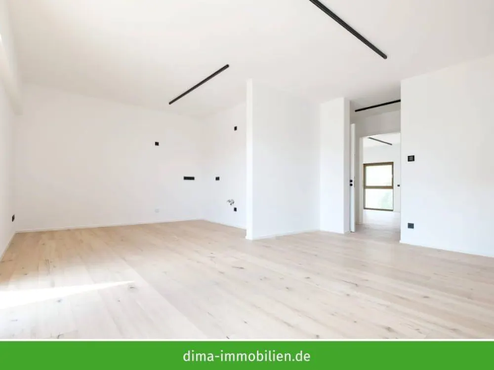 ERSTBEZUG! Familien-Traum mit großem sonnigen Balkon, 2 Bädern, 2 AR, Aufzug, Tiefgarage u.v.m.
