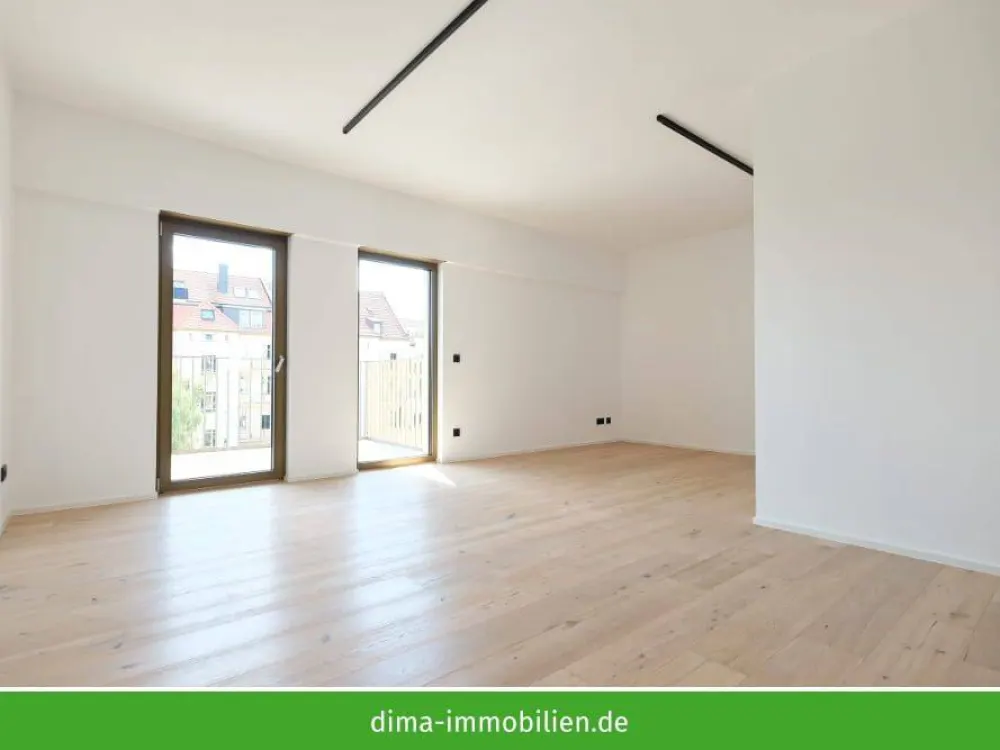 ERSTBEZUG! Familien-Traum mit großem sonnigen Balkon, 2 Bädern, 2 AR, Aufzug, Tiefgarage u.v.m.