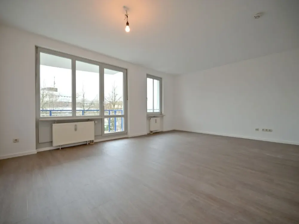 Zentrale Lage - Apartment mit Einbauküche und Balkon