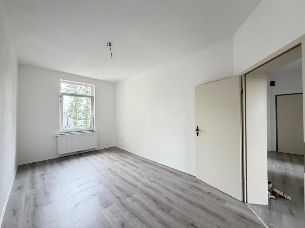 Kernsanierte 3-Zimmer-Wohnung in Hannover-Vinnhorst, 63 m²-2. OG