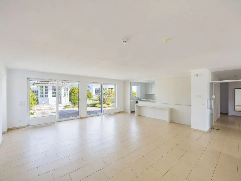 WIDE VIEW: Dream Apartment on Seestraße!