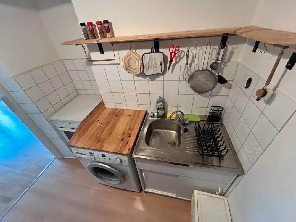 Möblierte 1-Zimmer-Wohnung (Okt.-Nov.) zur Zwischenmiete