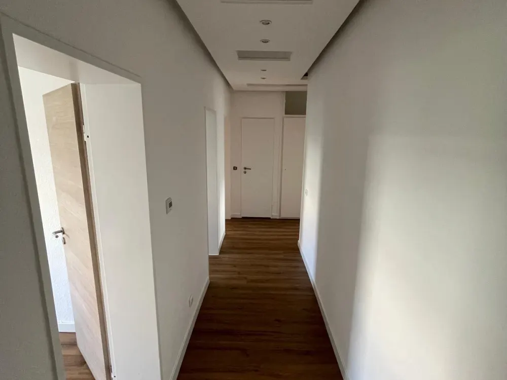 3 Zimmer Wohnung Balkon Stellplatz frisch renoviert