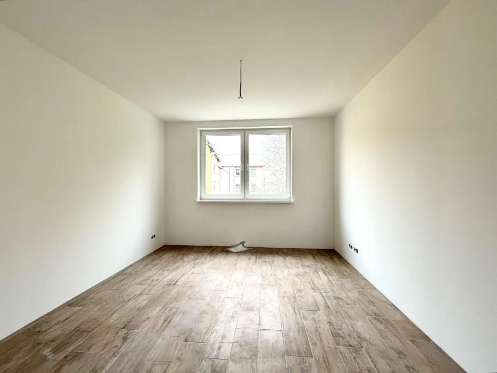 4 Raum Wohnung, Wohnung 12, Dachgeschoss