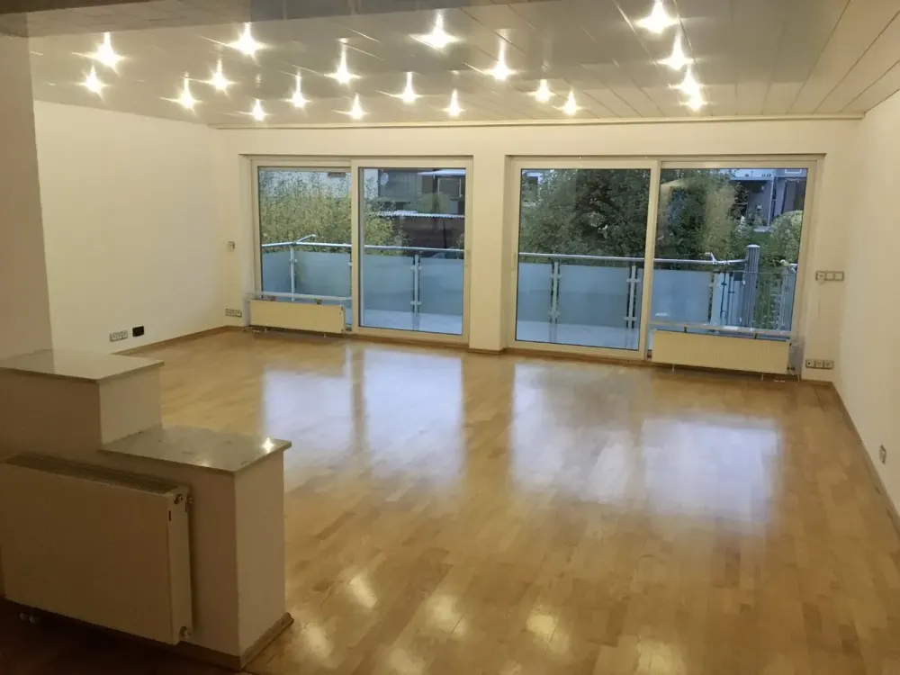 Viel Platz für den Alltag: Großzügige 4-Zimmer-Wohnung in Sulzbach