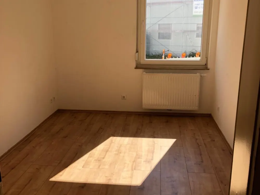 4 Zimmerwohnung Erdgeschoss