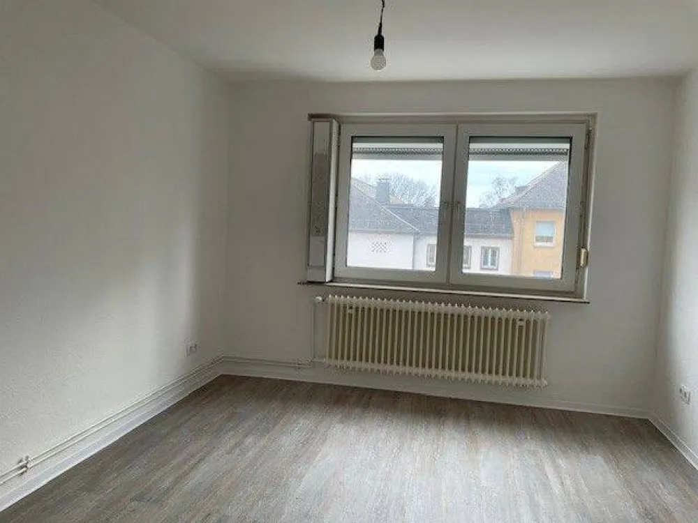 Citywohnung: Sanierte 3-Zimmerwohnung mit Balkon