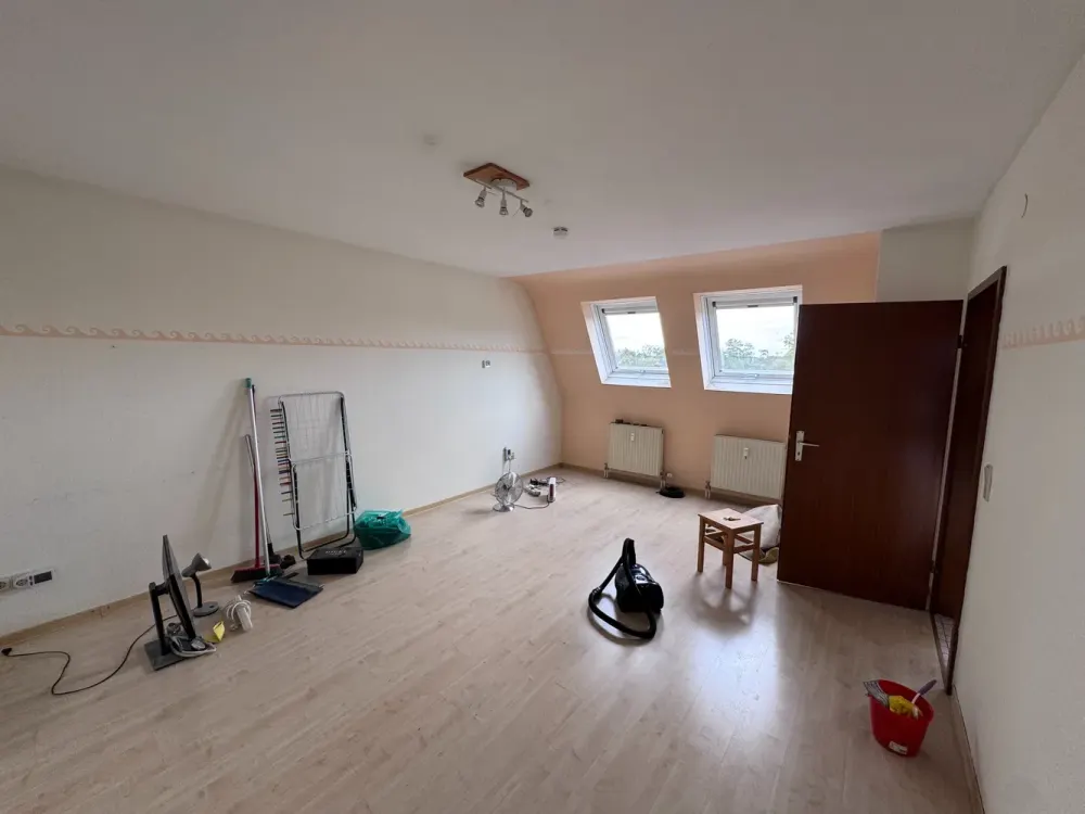 2 Zimmer Wohnung mit Dachterrasse und TG-Stellplatz