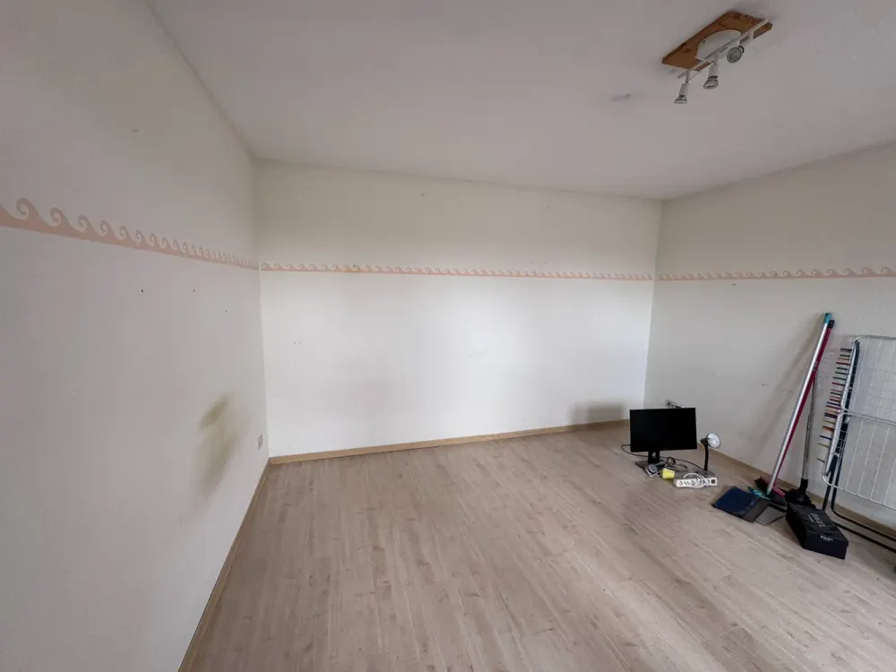 2 Zimmer Wohnung mit Dachterrasse und TG-Stellplatz