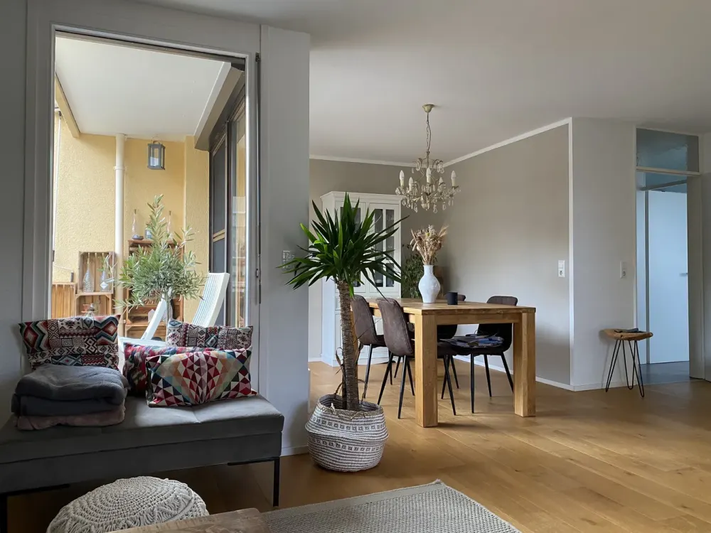 84qm möbliertes Apartment in Stuttgart-Botnang