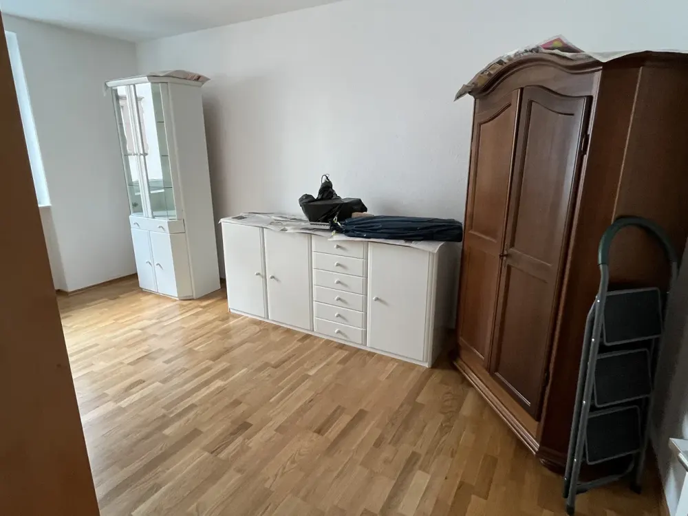 Wohnen mit Charakter: Großzügige 5-Zimmer-Wohnung in Rödelheim
