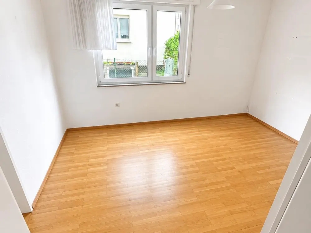 Helle 4-Zimmerwohnung in Zentraler Lage von Stammheim