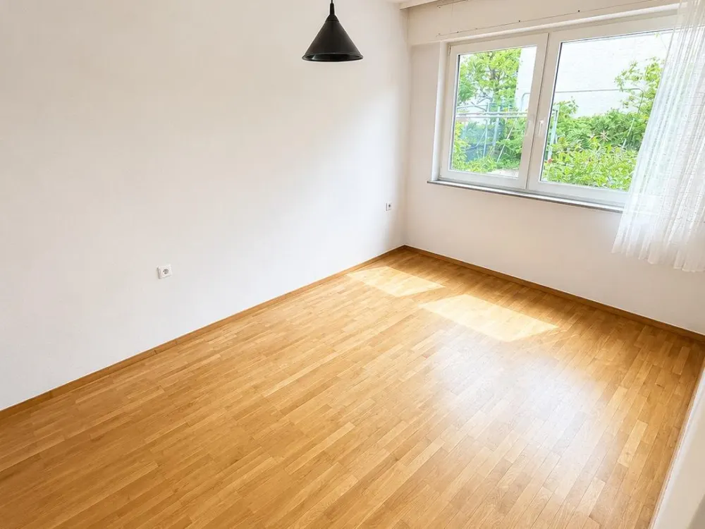Helle 4-Zimmerwohnung in Zentraler Lage von Stammheim