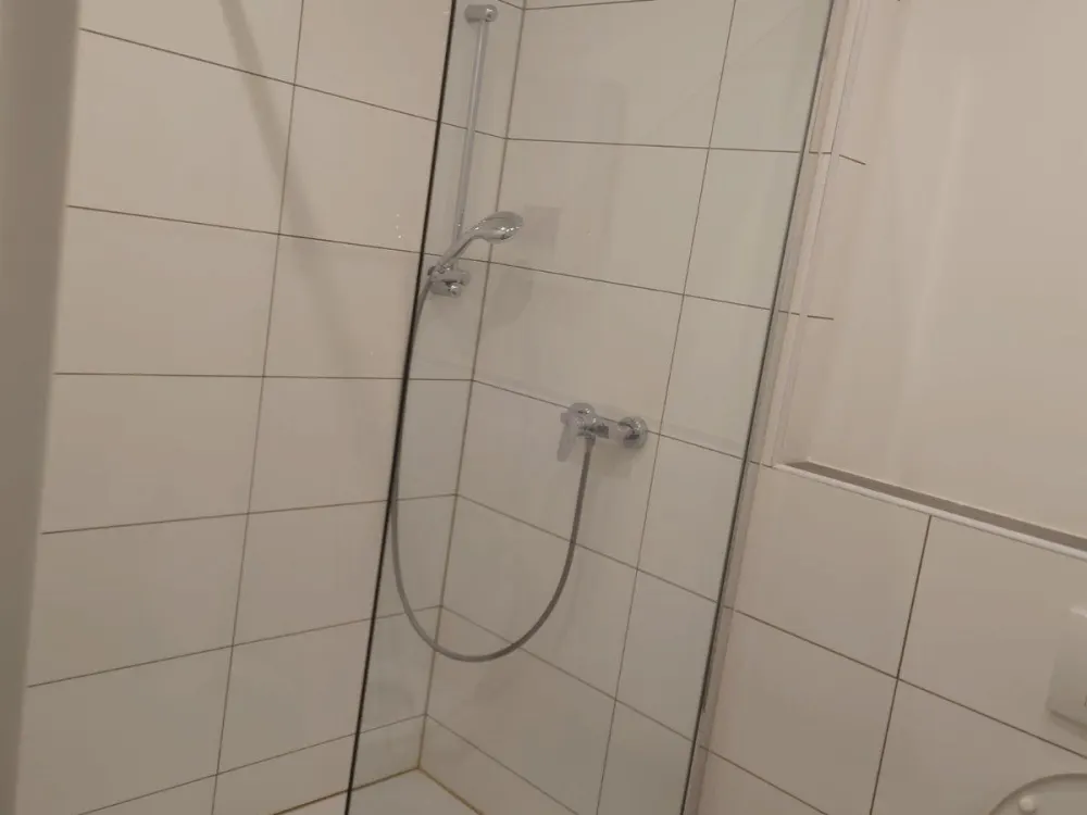 3 Zimmerwohnung mit Hof zum Entspannen zu Vermieten