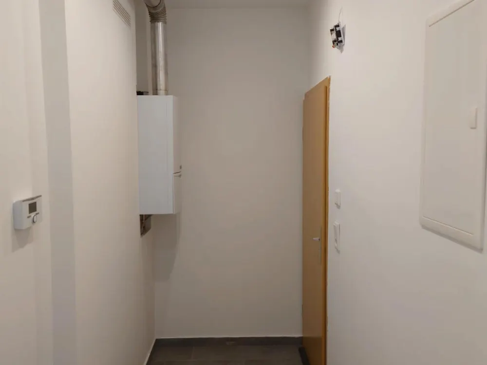 3 Zimmerwohnung mit Hof zum Entspannen zu Vermieten