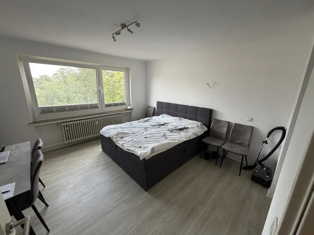 1-Room Apartment for Rent | incl. Balcony + Fitted Kitchen
