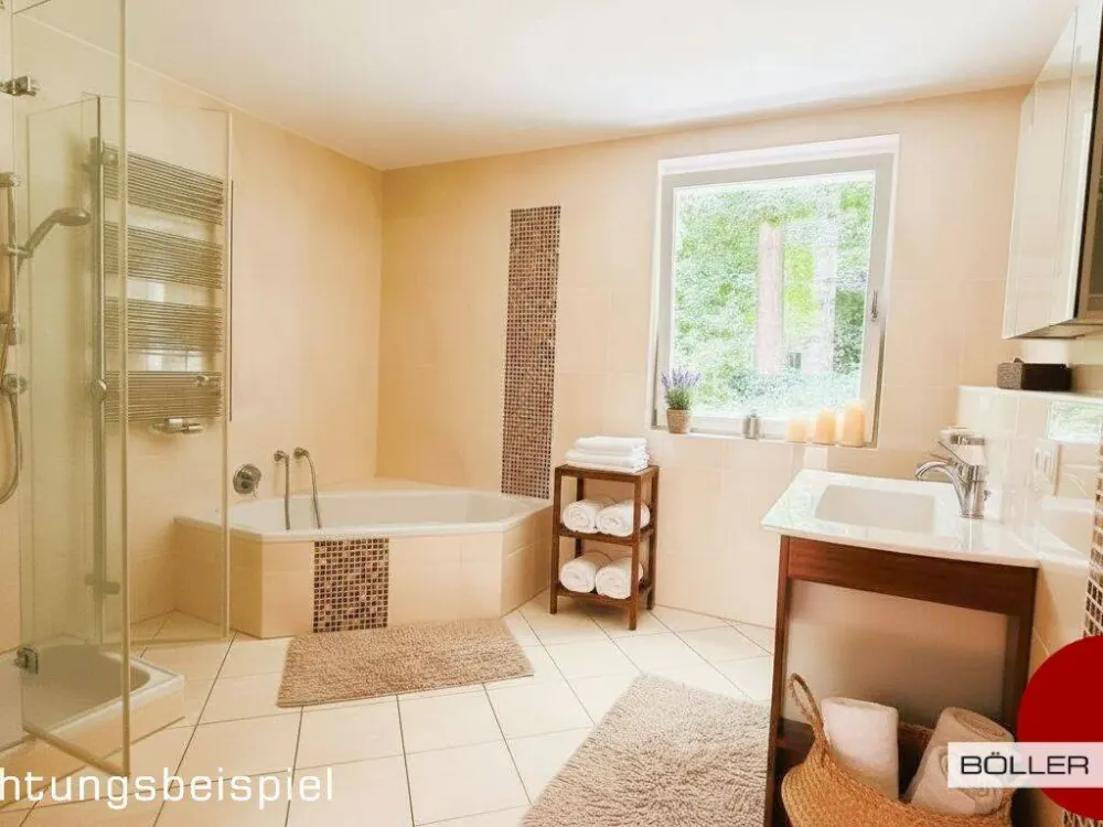 Den Sommer genießen! 4-Zi. Wohnung mit großer Sonnenterrasse, Einbauküche und Kamin!