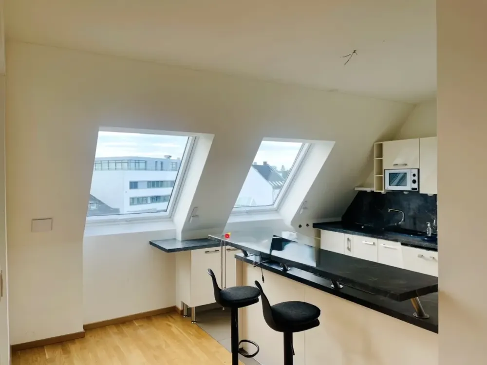 Nachmieter gesucht für moderne schöne, helle 4-Zi Maisonette-DG-Whg in Köln Rodenkirchen