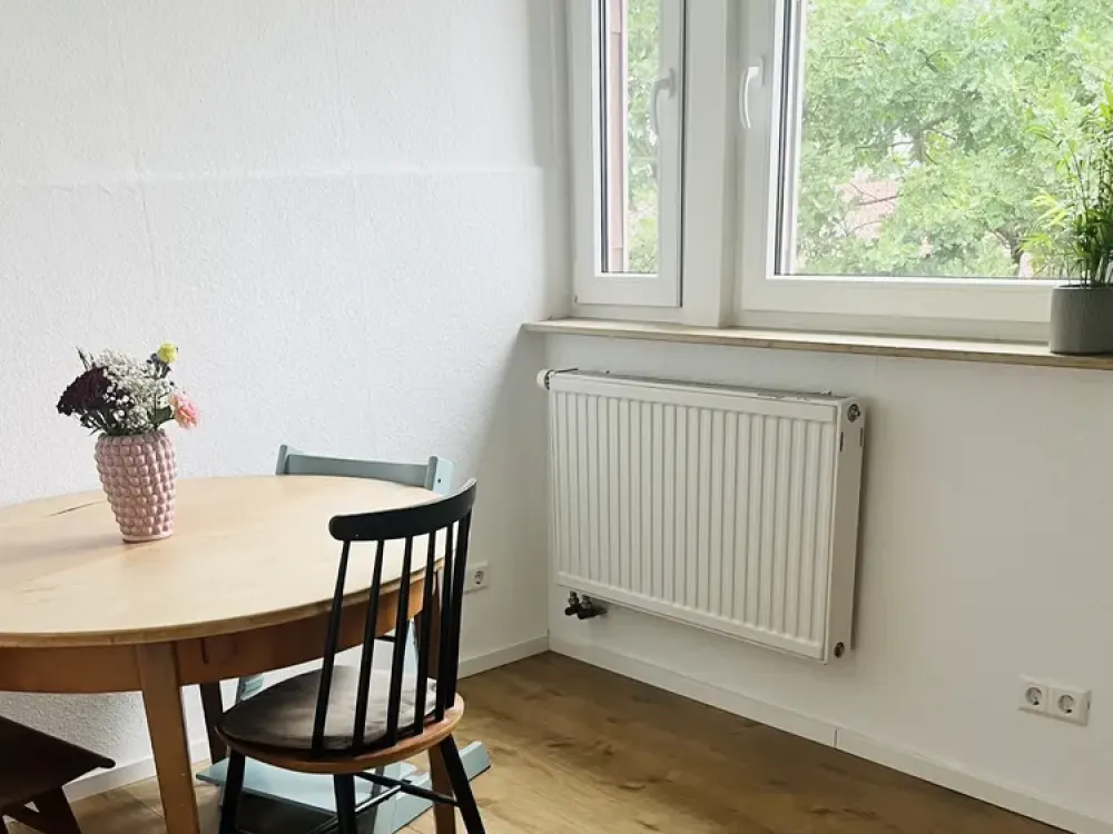 Schöne helle 3 Zimmer-Obergeschosswohnung mit Aussicht in Stgt-Hofen
