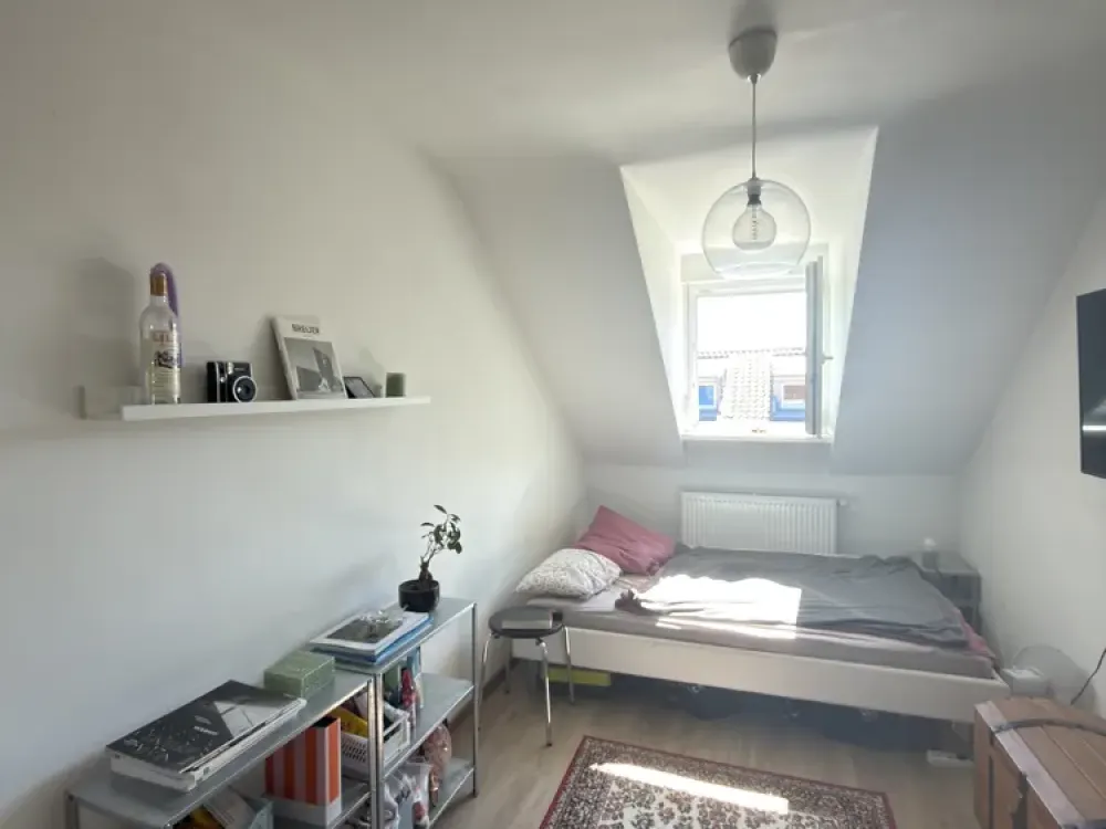 2 Zimmer Wohnung in der Südstadt (befristet)