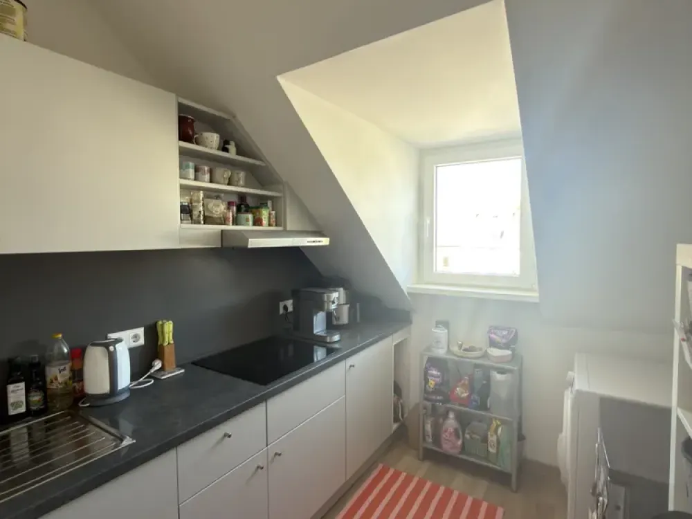 2 Zimmer Wohnung in der Südstadt (befristet)