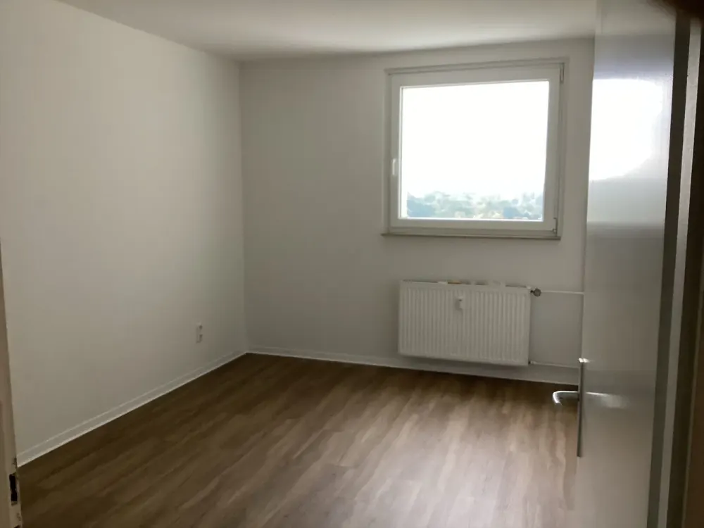 Tolle Aussicht: Helle großzügige 3-Zimmerwohnung