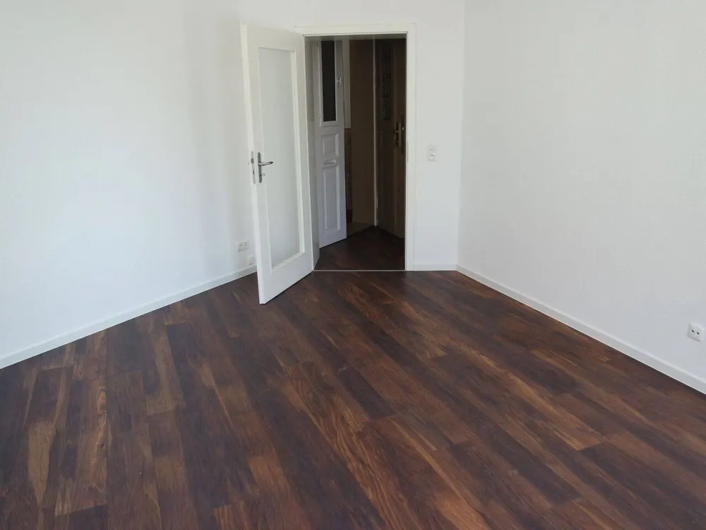 Wahren- Tolle 2-Raumwohnung in ruhiger Lage mit moderner Ausstattung und Einbauküche