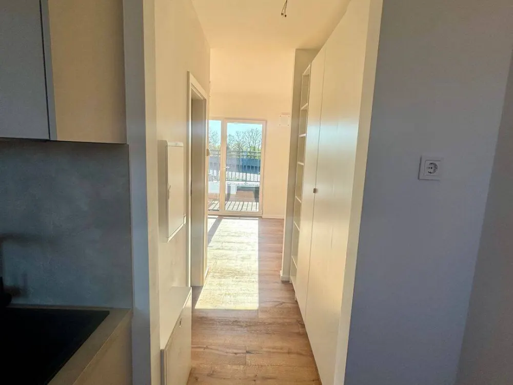 Kleine, lichtdurchflutet Penthouse Wohnung in Fuhlsbüttel