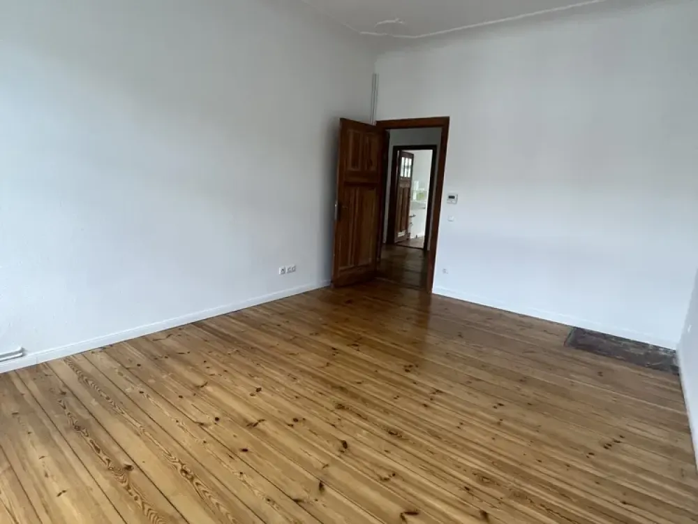 Charmante 2-Zimmerwohnung mit Balkon in Weißensee