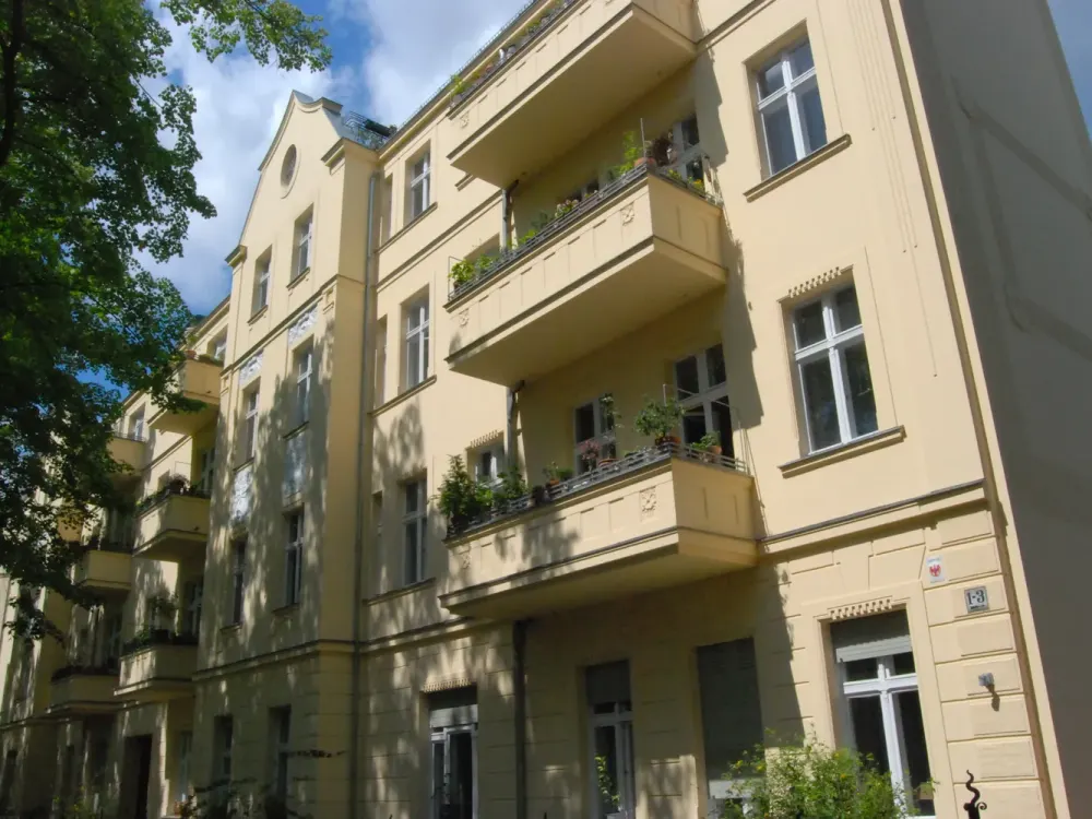 Charmante und lichtdurchflutete 2,5-Zimmer-Erdgeschosswohnung mit Terrasse in Berlin-Friedrichshagen
