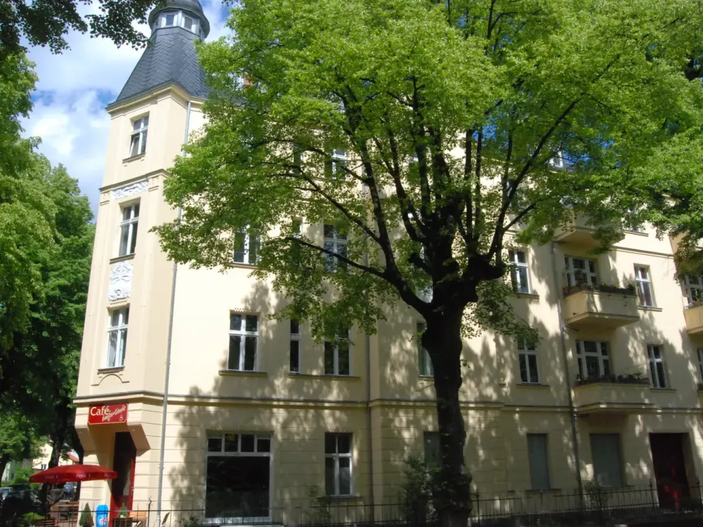 Charmante und lichtdurchflutete 2,5-Zimmer-Erdgeschosswohnung mit Terrasse in Berlin-Friedrichshagen