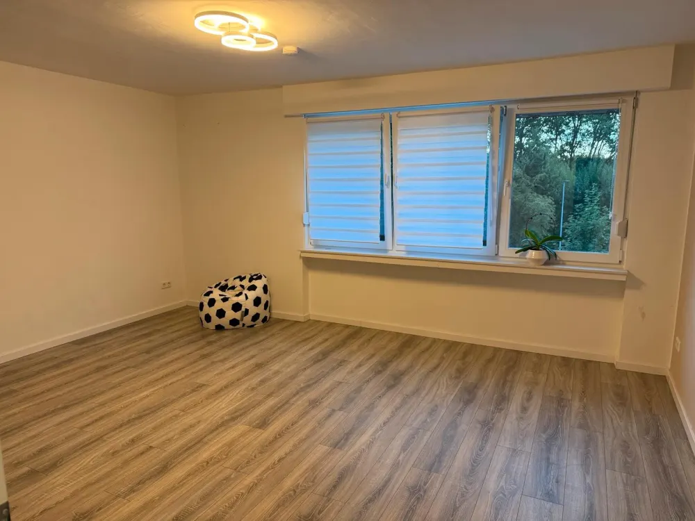 3,5 Zimmer, 70qm Wohnung.Uninähe ab sofort, inkl. Küchenabnahme