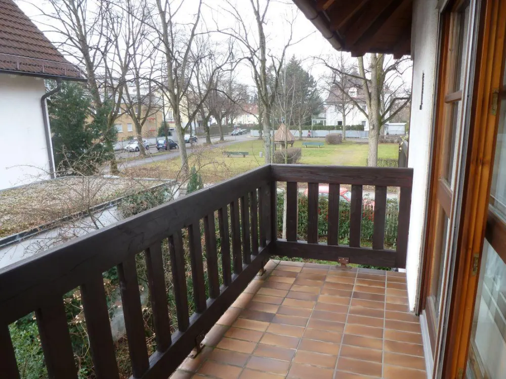 Charmante Wohnung mit Balkon, EBK, Tiefgarage und Waschmaschine