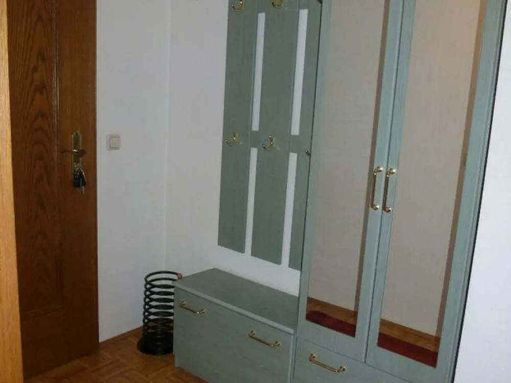Charmante Wohnung mit Balkon, EBK, Tiefgarage und Waschmaschine