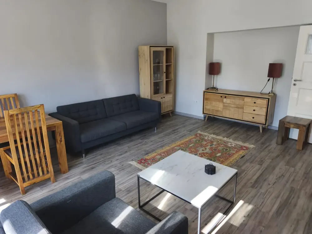 Denkmalgeschützte 2-Zimmer-Wohnung in Tempelhof/Mariendorf