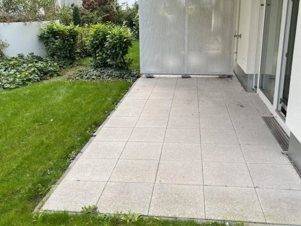Eindrucksvolle Terrassenwohnung mit EBK in der Dresdner Innenstadt!