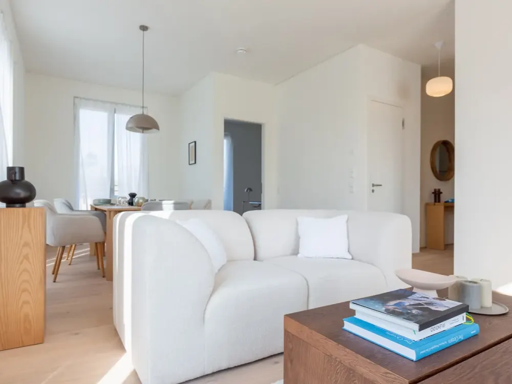 * EXCLUSIV * GROßZÜGIGE PENTHOUSE-WOHNUNG MIT GROßEN SONNENTERRASSEN*