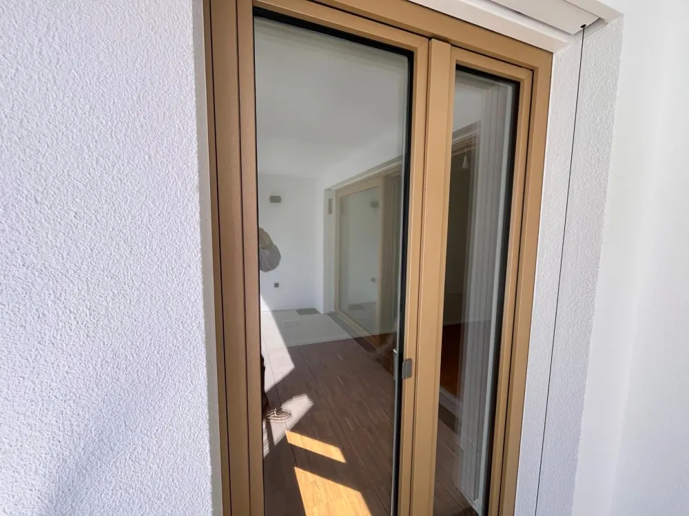 Neubau Erstbezug in traumhafter Lage, Südausrichtung