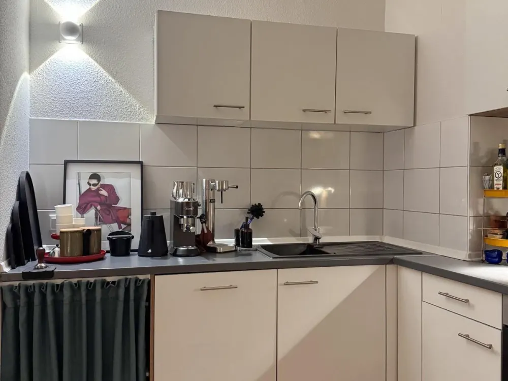 Zentrale 3,5 Zimmer Wohnung mit Balkon