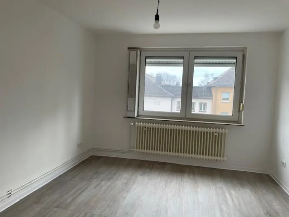 Citywohnung: Sanierte 3-Zimmerwohnung mit Balkon
