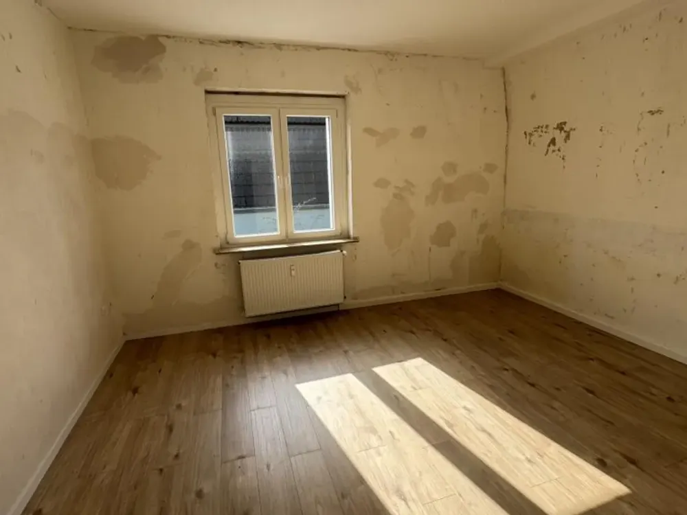 Available Immediately! 2-Room Apartment in Dortmund Bövinghausen
