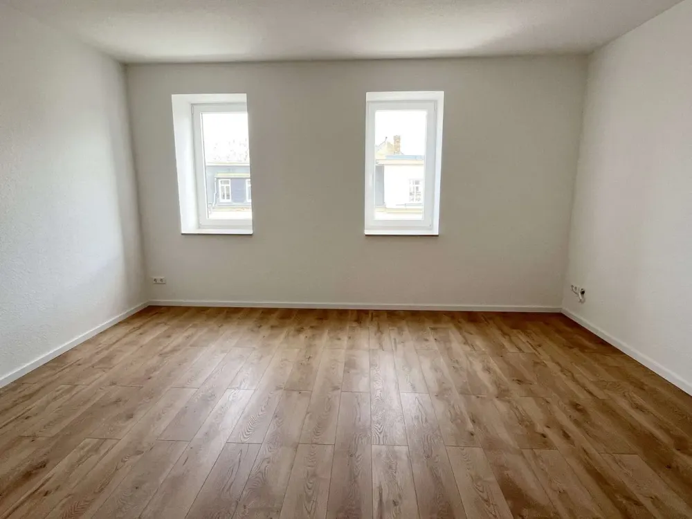 Moderne Helle 2-Raum-Wohnung mit Einbauküche