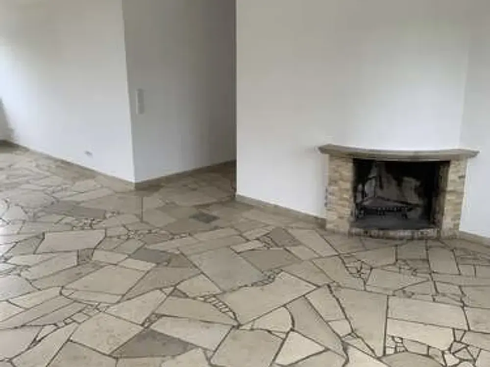 Charmante und helle 3-4 Zimmerwohnung direkt am Zollstockgürtel