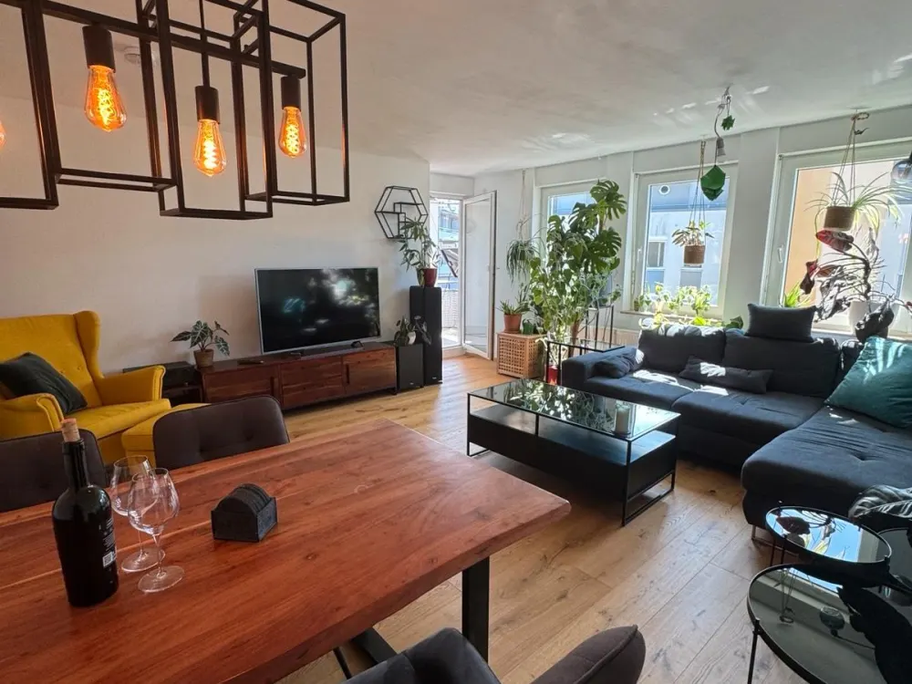 Modernisierte 3-Zimmer-Wohnung in Weinstadt