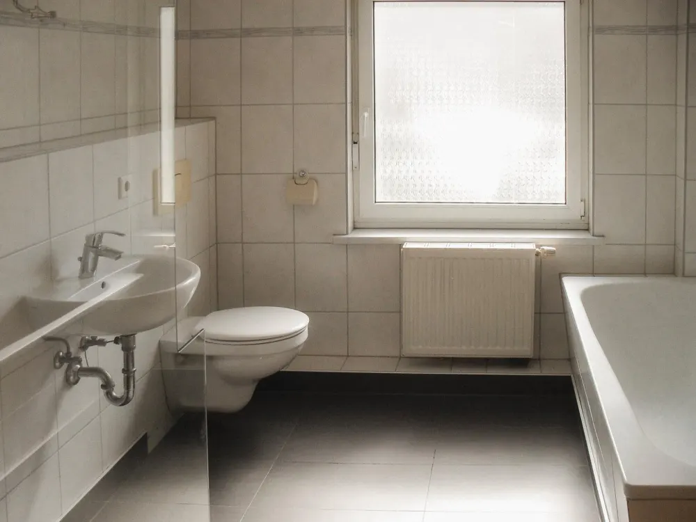 Nachmieter:in gesucht | 2 Zimmer, seniorengerecht, EBK gg. Ablöse