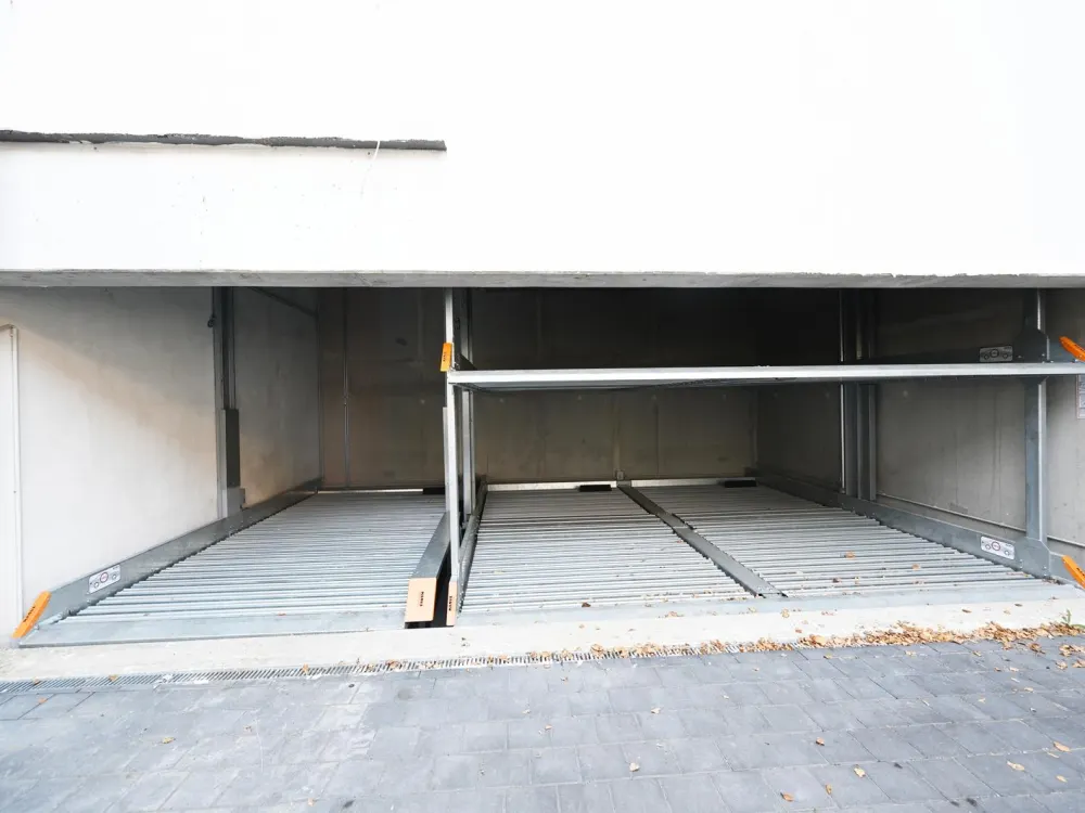 Neubau - Erstbezug geräumige 2 ZKB Balkon + Abstellraum