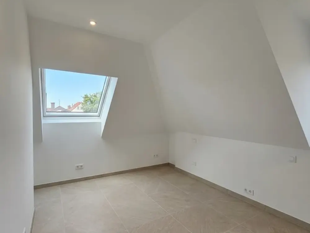Gemütliche 2 Zimmer Wohnung mit Blick über Stuttgart
